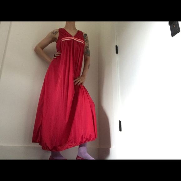 Vintage 1950’s Vintage Nightgown Red & Pink Maxi - Picture 5 of 11
